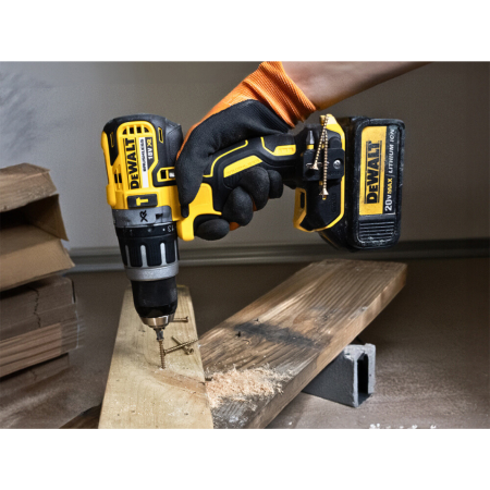 StealthMounts Stubby Magnetic Bit Holder for Dewalt XR & FLEXVOLT Tools [SKU: BH-DW-S-YLW-2] - Image 2